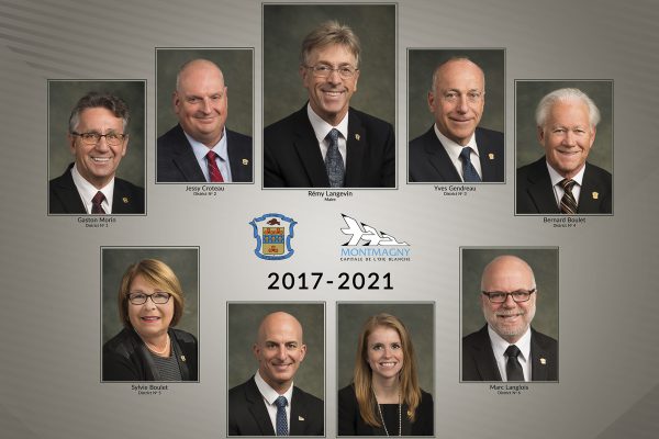 Le conseil municipal de 2017 à 2021.  Maire: Rémy Langevin. Conseillers: Sylvie Boulet, Gaston Morin, Jessy Croteau, Yves Gendreau, Bernard Boulet, Marc Langlois. Directeur général: Félix Michaud. Greffière: Sandra-Stéphanie Clavet.